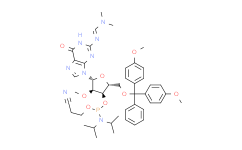 (2R,3R,4R,5R)-2-((双(4-甲氧基苯基)(苯基)甲氧基)甲基)-5-(2-(((二甲基氨基)亚甲基)氨基)-6-氧代-1,6 -二氢-9H-嘌呤-9-基)-4-甲氧基四氢呋喃-3-基 (2-氰乙基)二异丙基亚磷酰胺