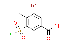 3-bromo-5-(chlorosulfonyl)-4-methylbenzoic acid