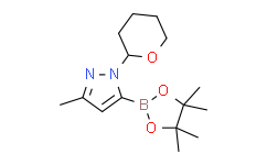 3-METHYL-1-(TETRAHYDRO-2H-PYRAN-2-YL)-5-(4,4,5,5-TETRAMETHYL-1,3,2-DIOXABOROLAN-2-YL)-1H-PYRAZOLE